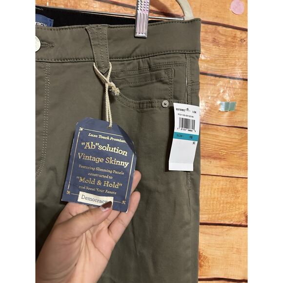 Democracy Womens Size 16 “Ab" Solutions Vintage Skinny Olive Green - Picture 3 of 4